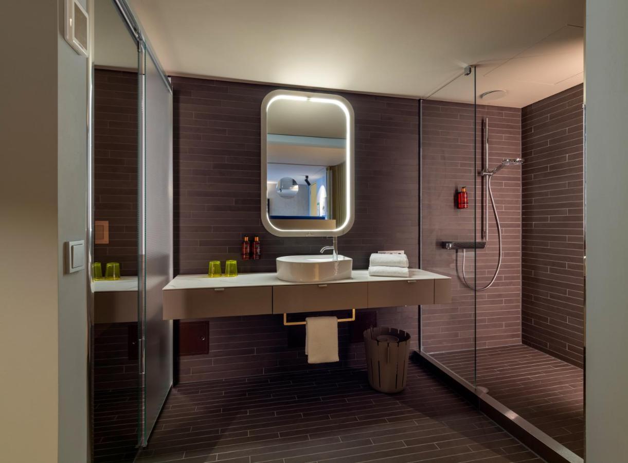 B'Mine Hotel Duesseldorf エクステリア 写真