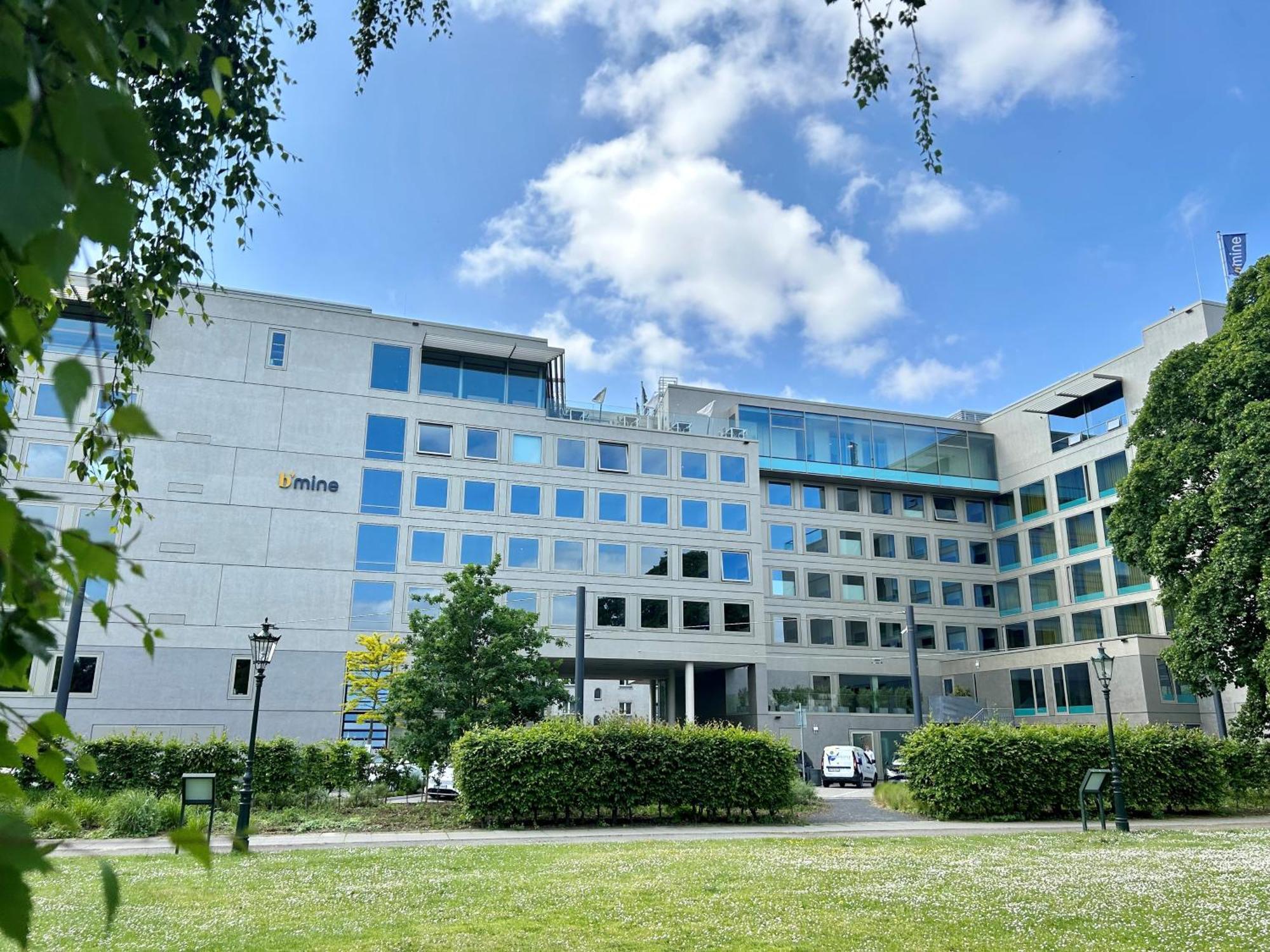 B'Mine Hotel Duesseldorf エクステリア 写真
