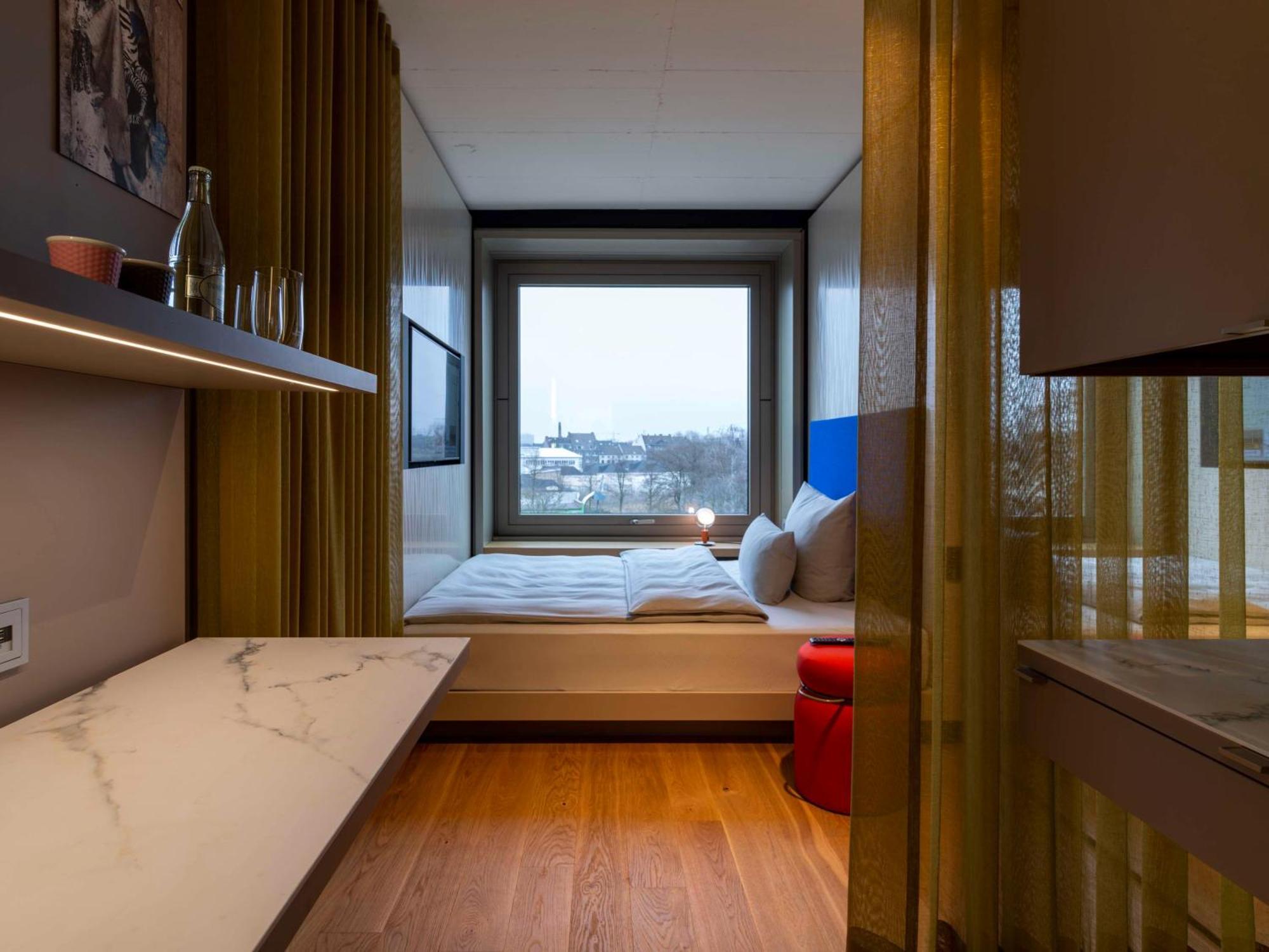 B'Mine Hotel Duesseldorf エクステリア 写真